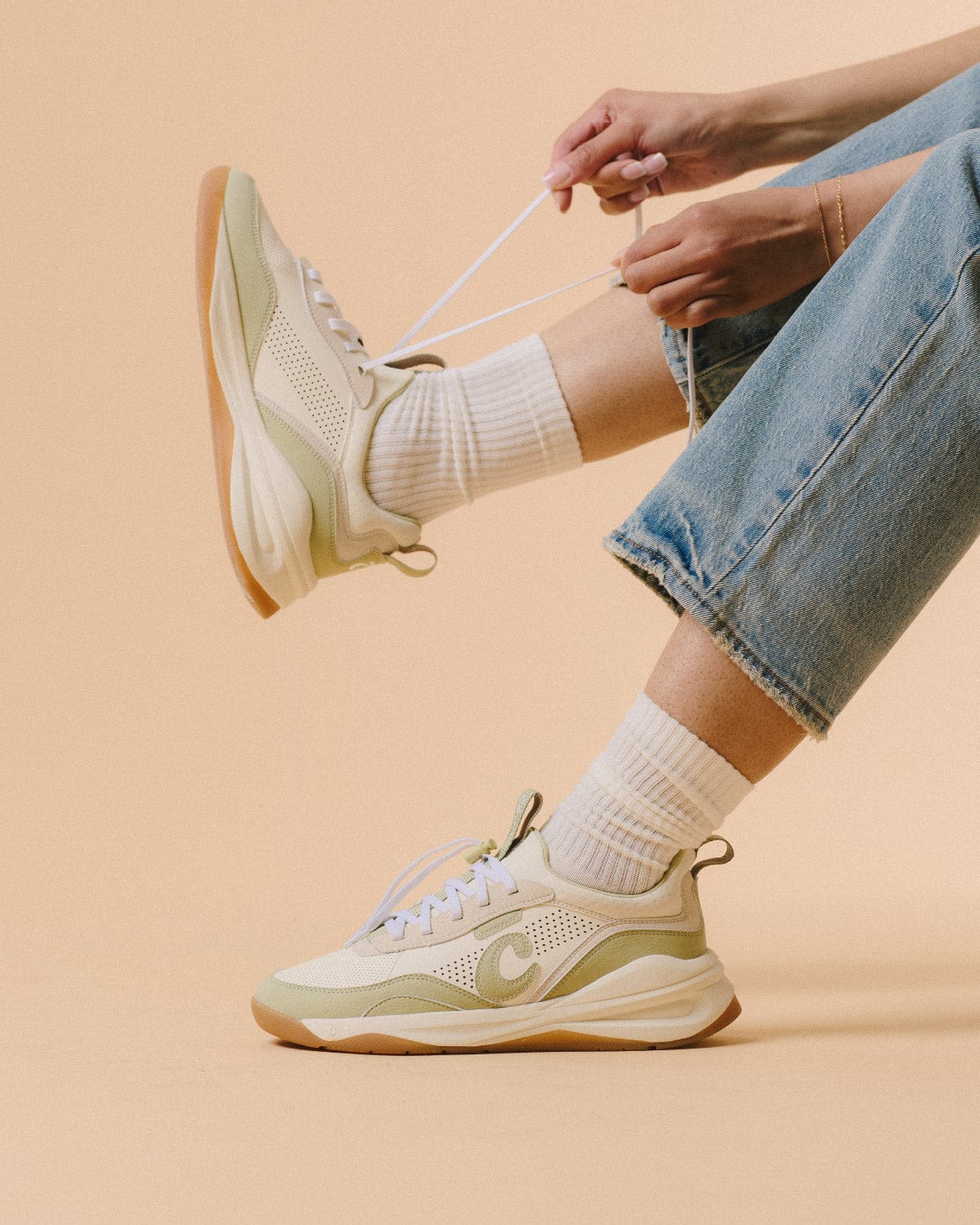 Women's Strada - Antique White / Sage / Gum - Image 7