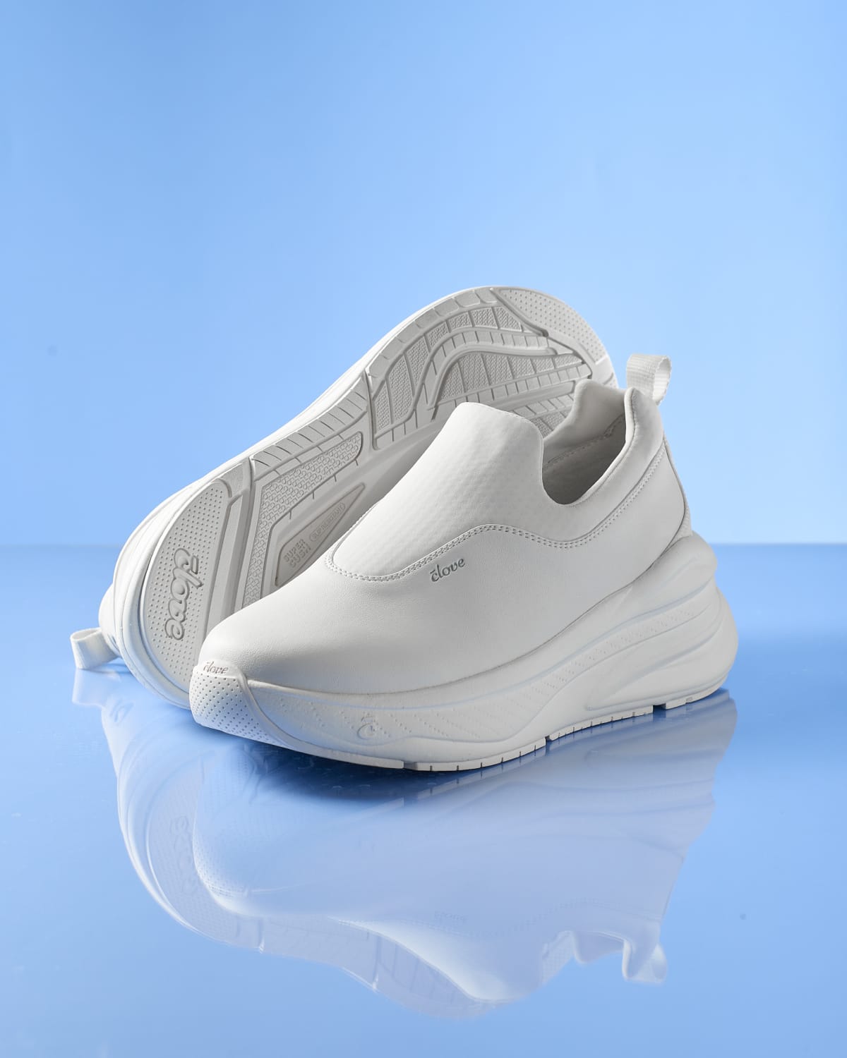 Women's Ona - Brilliant White - Image 3